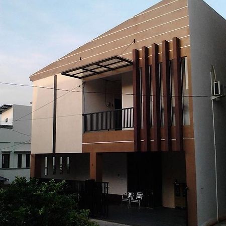 Comfort House Hotel Balikpapan  Esterno foto