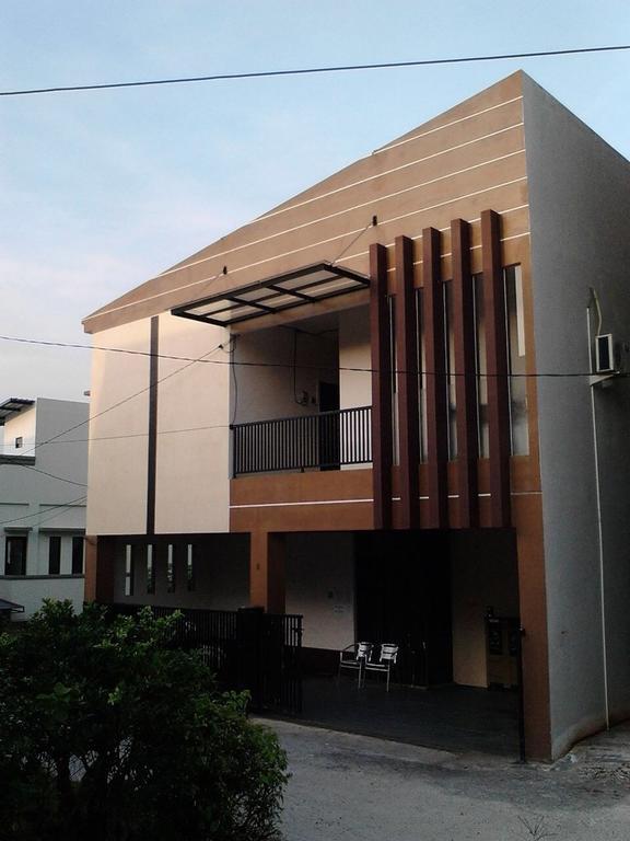 Comfort House Hotel Balikpapan  Esterno foto